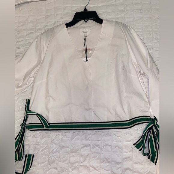 Grey lab white button down with bows - Picture 2 of 8